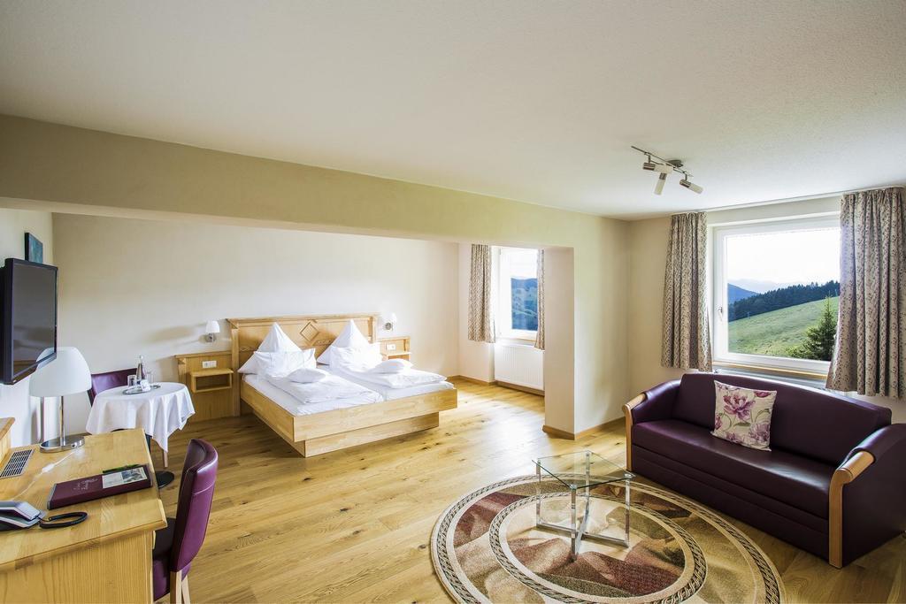 "Gutshof Lilienfein" - Medical Resort & Herbal Spa Im Suedschwarzwald Wieden Extérieur photo