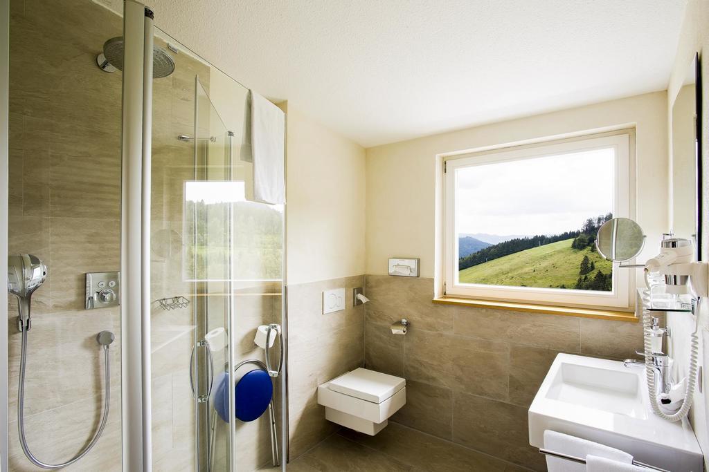 "Gutshof Lilienfein" - Medical Resort & Herbal Spa Im Suedschwarzwald Wieden Extérieur photo
